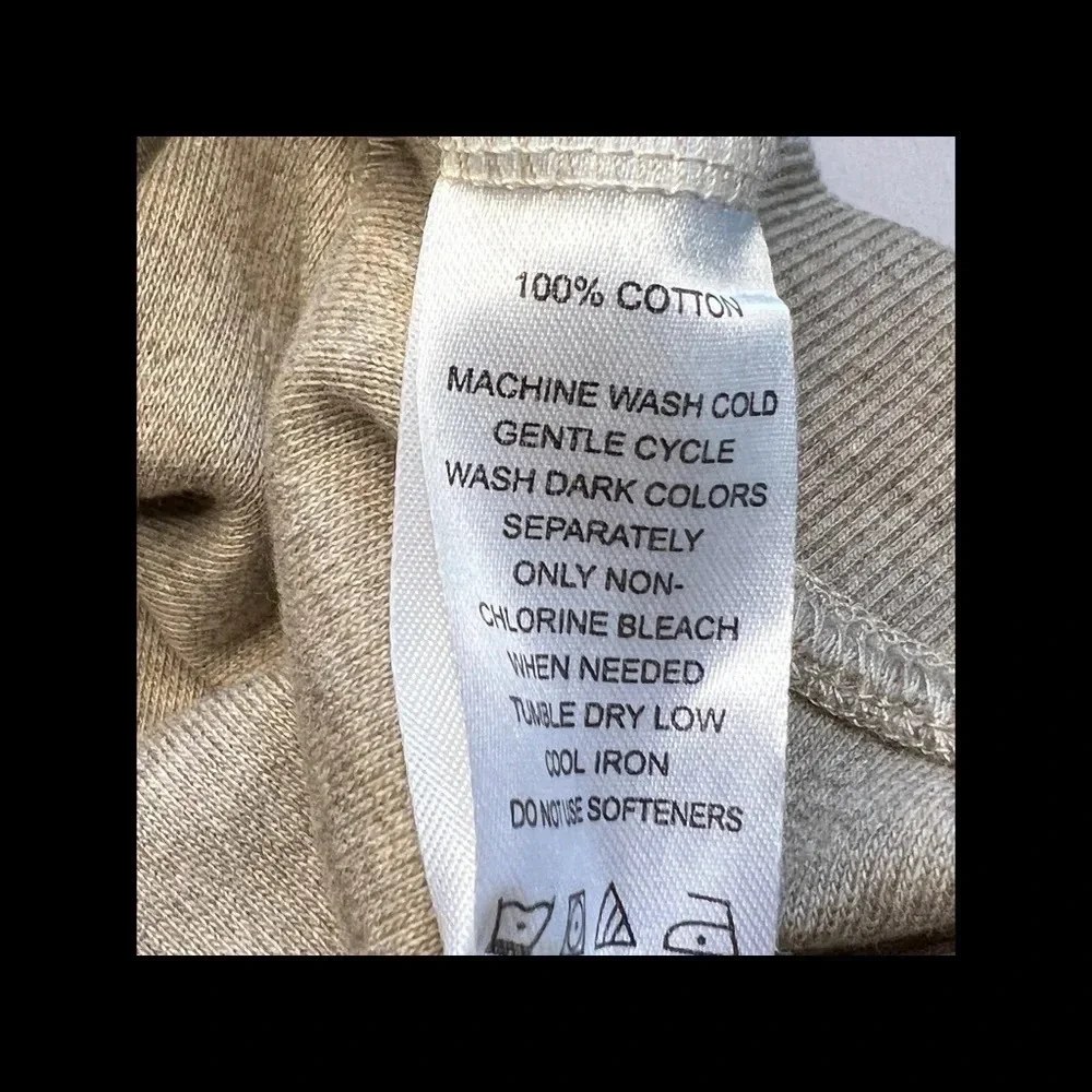 Calvin Klein mens golf sweater vest.  Size XL color Tan so soft.  100% cotton.